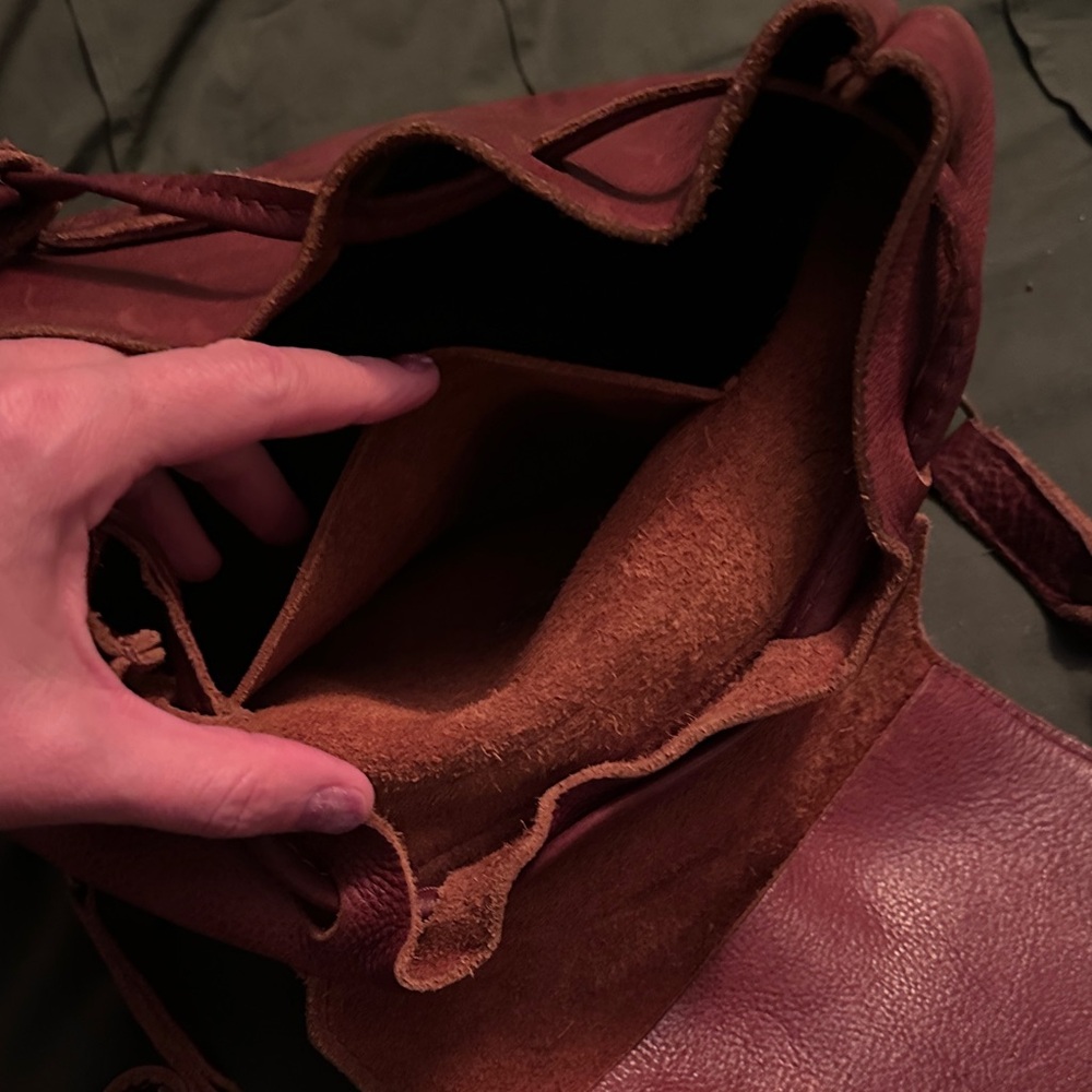 Portland Leather Brown Bucket Backpack - Picture 8 of 10